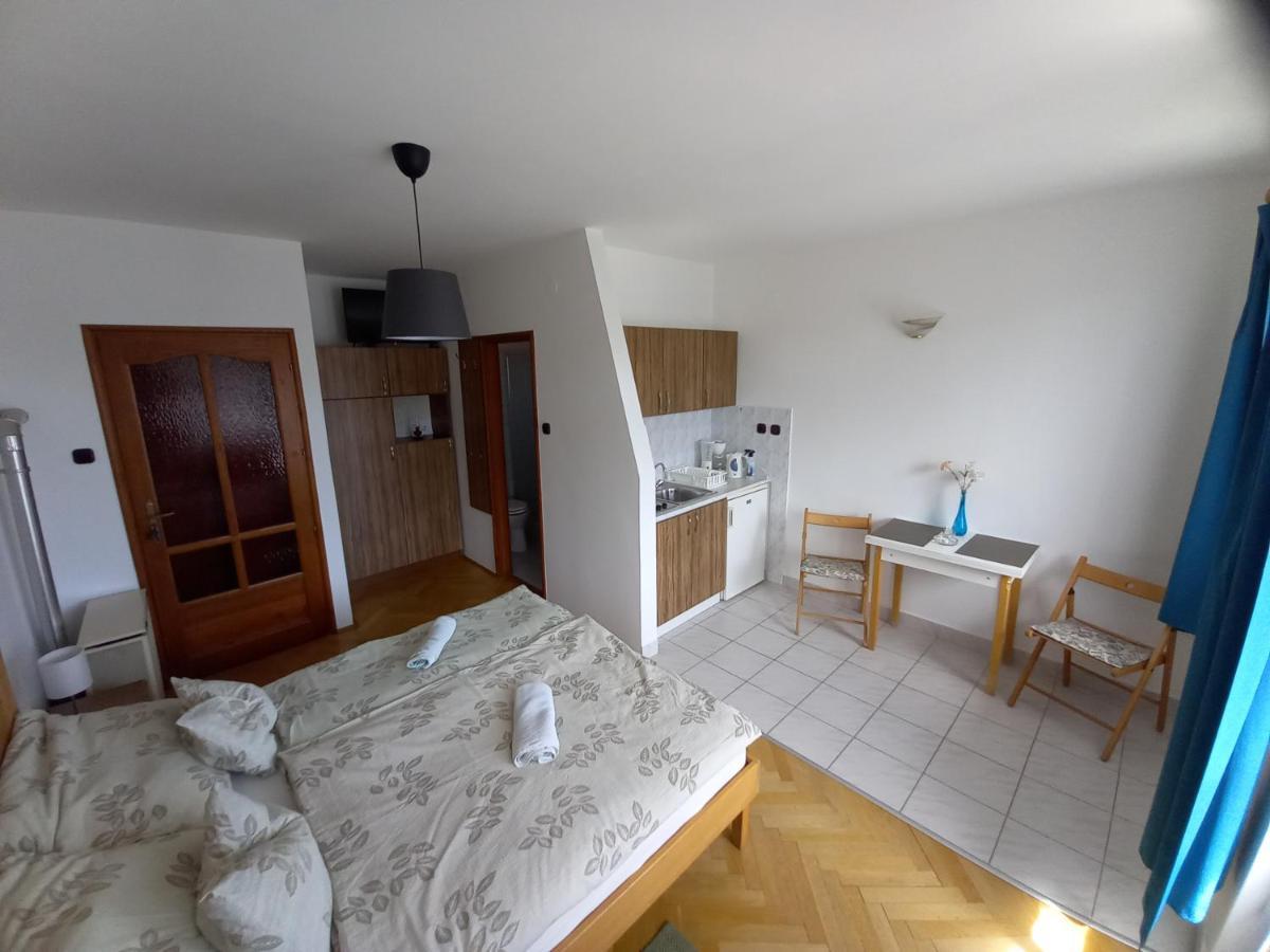 Kispal Apartmanhaz 佐洛卡罗斯 外观 照片