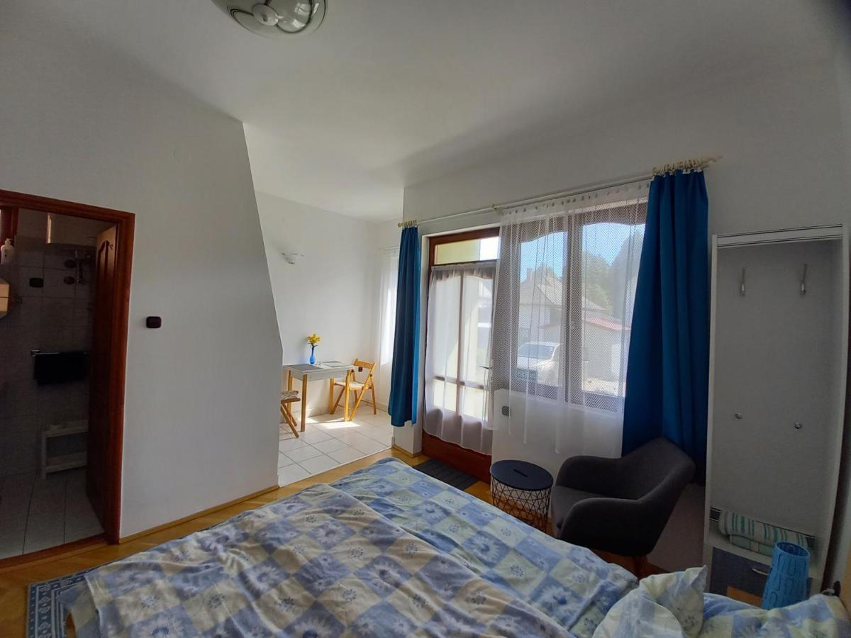 Kispal Apartmanhaz 佐洛卡罗斯 外观 照片