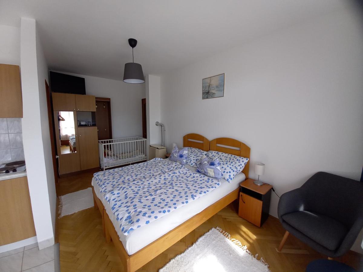 Kispal Apartmanhaz 佐洛卡罗斯 外观 照片